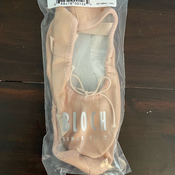 Ballet Shoes - Picture 2 of 5